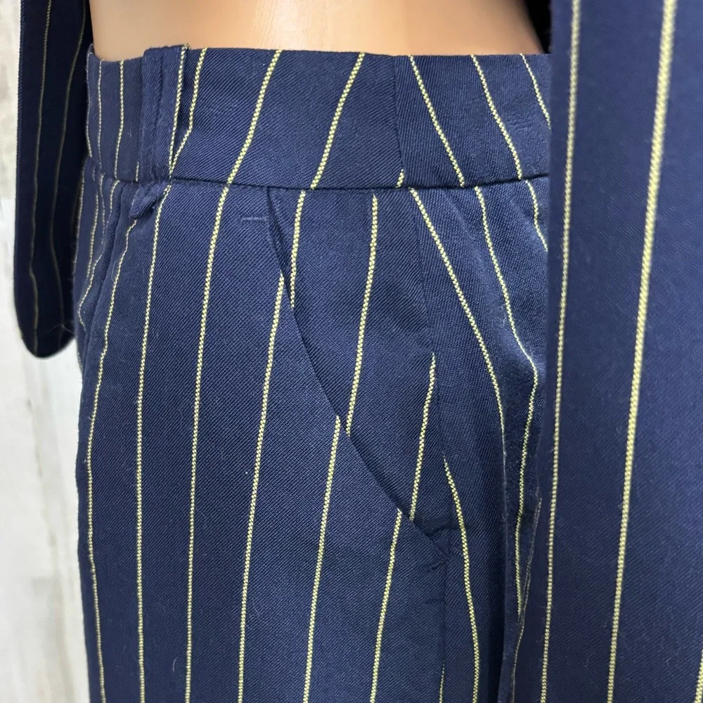 Metrostyle Vintage 90’s Dark Blue‎ Pinstriped Blazer and Skirt Ensemble Suit